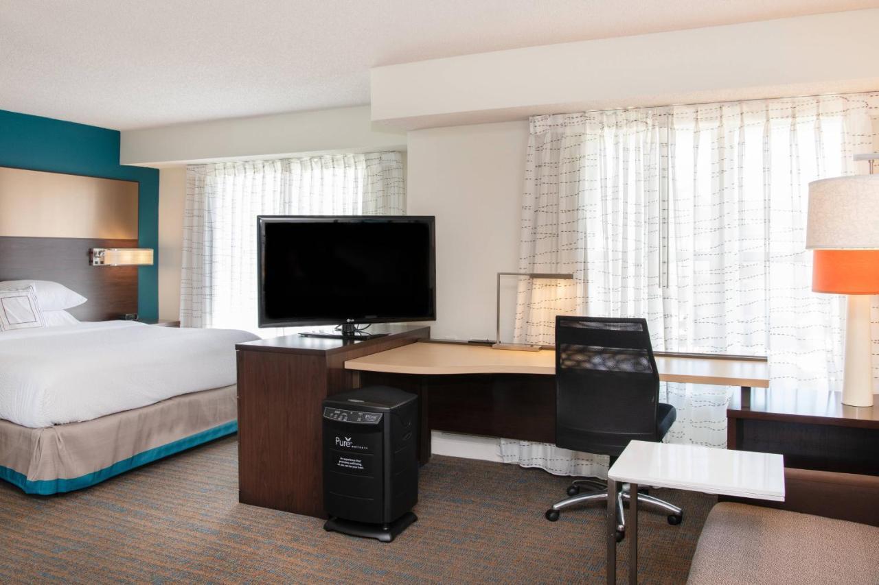 Residence Inn By Marriott Jacksonville Butler Boulevard Екстериор снимка